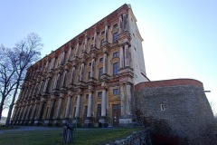 PLUMLOV_-353-ve-velke-velikosti