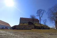 PLUMLOV_-360-ve-velke-velikosti